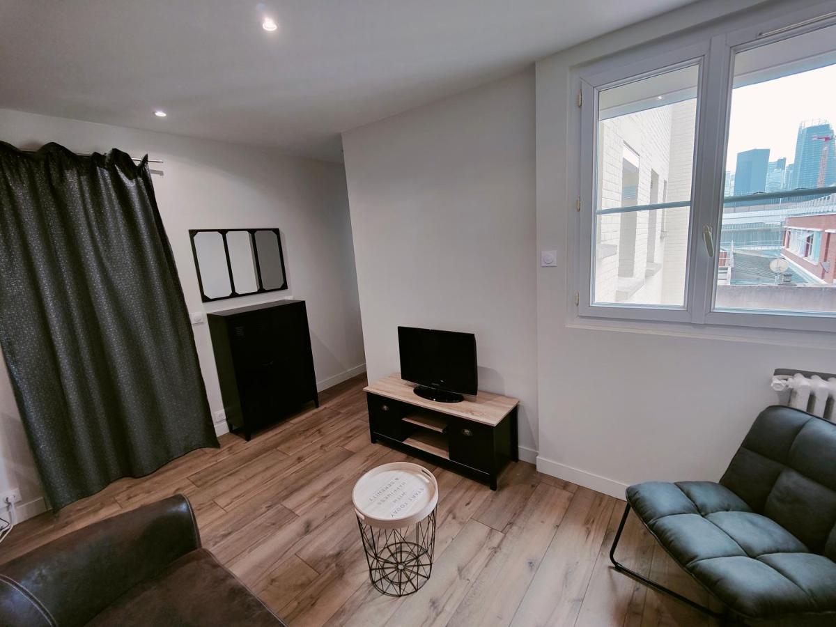 Appartement Business ลากาแร็น-โกลงบ์ ภายนอก รูปภาพ